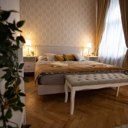 Aparthotel Cerveny Dvur