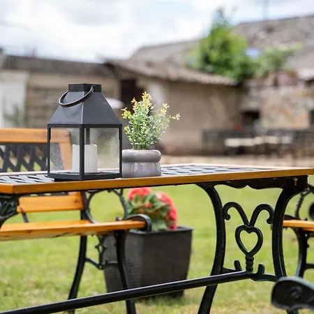 Aparthotel Cerveny Dvur Rapotin
