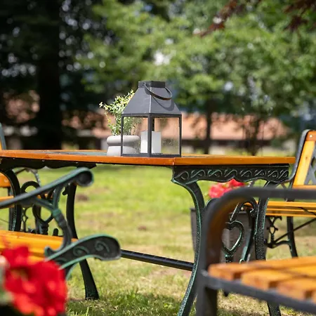 červený Dvůr - A Privátní Wellness Aparthotel 3*