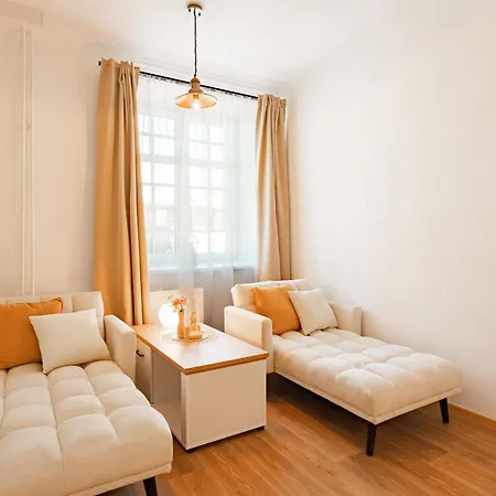 Aparthotel Cerveny Dvur *