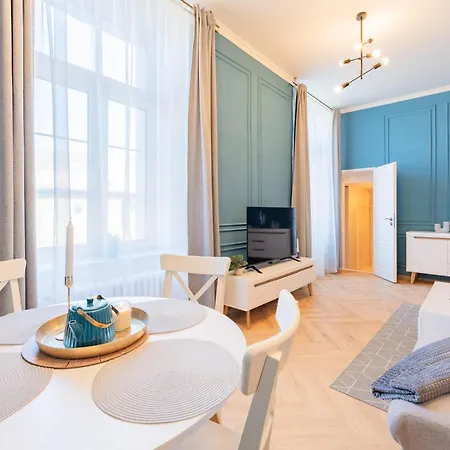 Cerveny Dvur Aparthotel