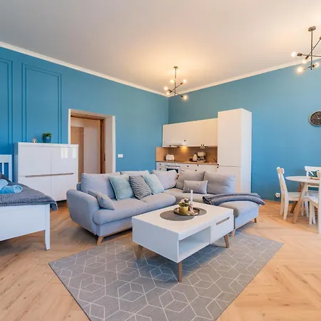 Aparthotel červený Dvůr - A Privátní Wellness 3*