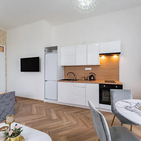 červený Dvůr 3* Rapotín