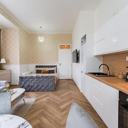 červený Dvůr 3* Rapotín