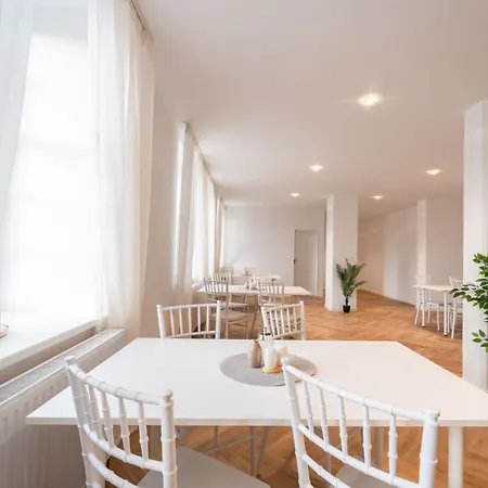 Cerveny Dvur - A Privatni Wellness 3* Rapotín