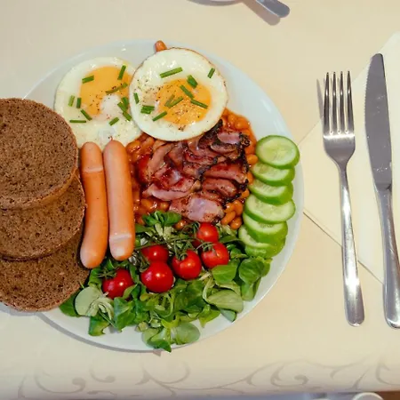 Cerveny Dvur - A Privatni Wellness 3*