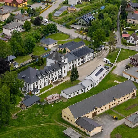 červený Dvůr - A Privátní Wellness Aparthotel Rapotín