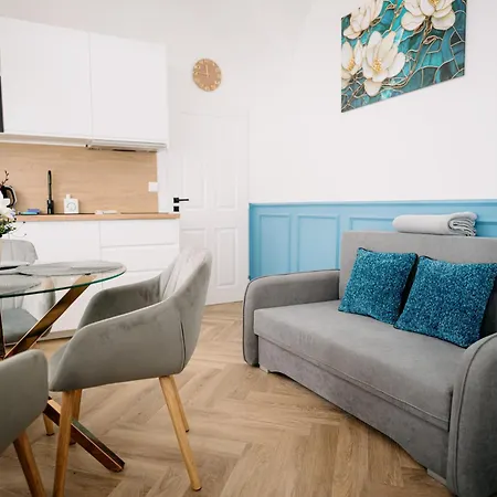 Aparthotel Cerveny Dvur - A Wellness Rapotín