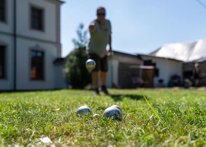 Cerveny Dvur - A Wellness 3* Rapotín