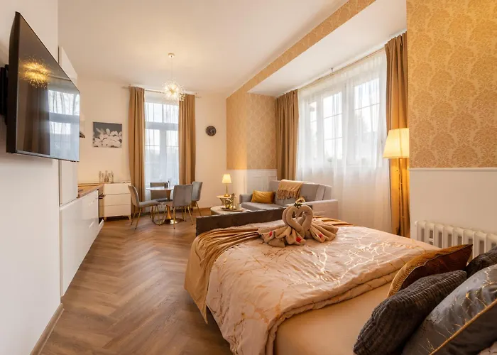 Cerveny Dvur - A Wellness Hotel apartamentowy 3*
